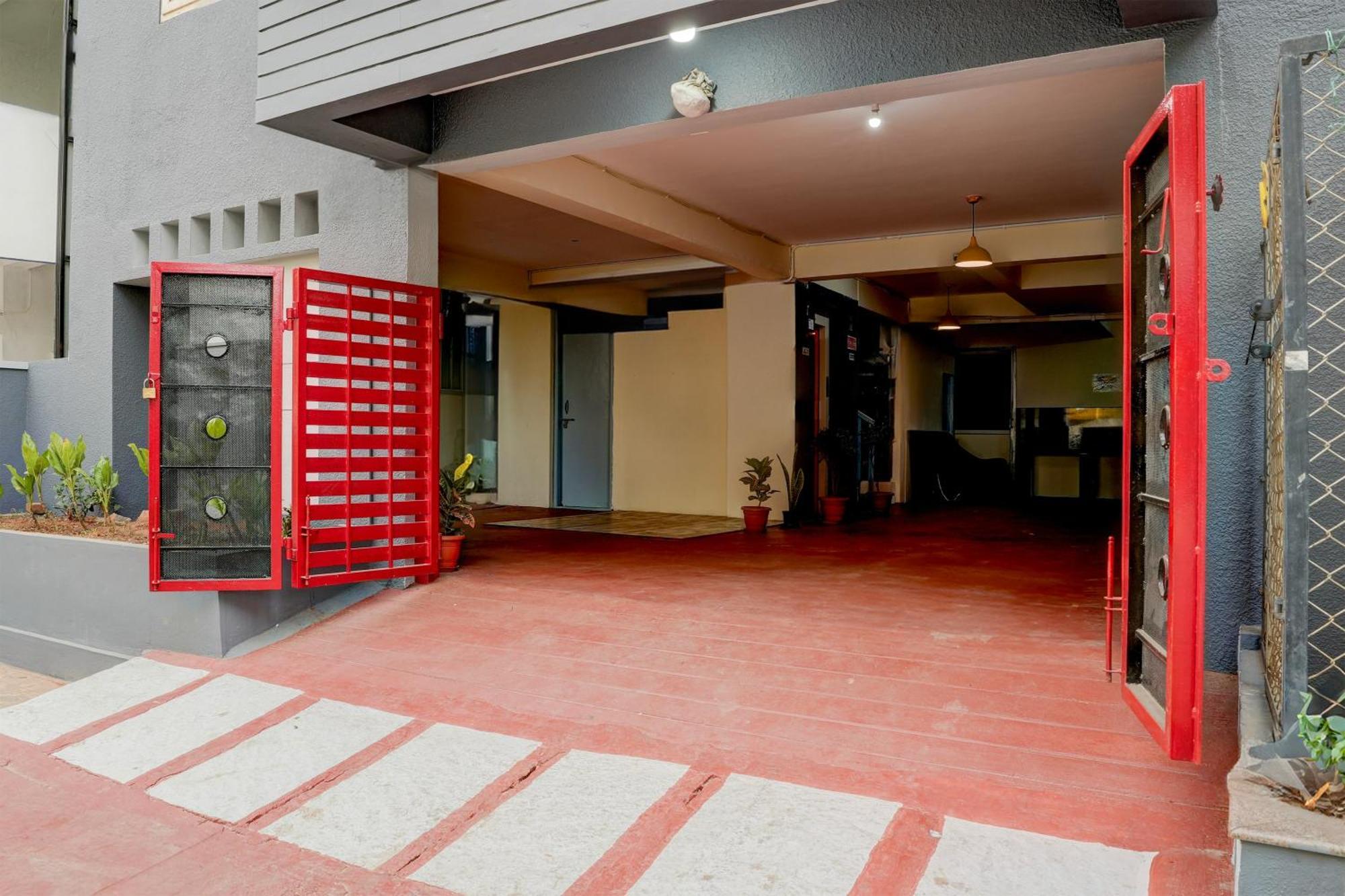 Super Hotel O Whitefield Бангалор Екстериор снимка